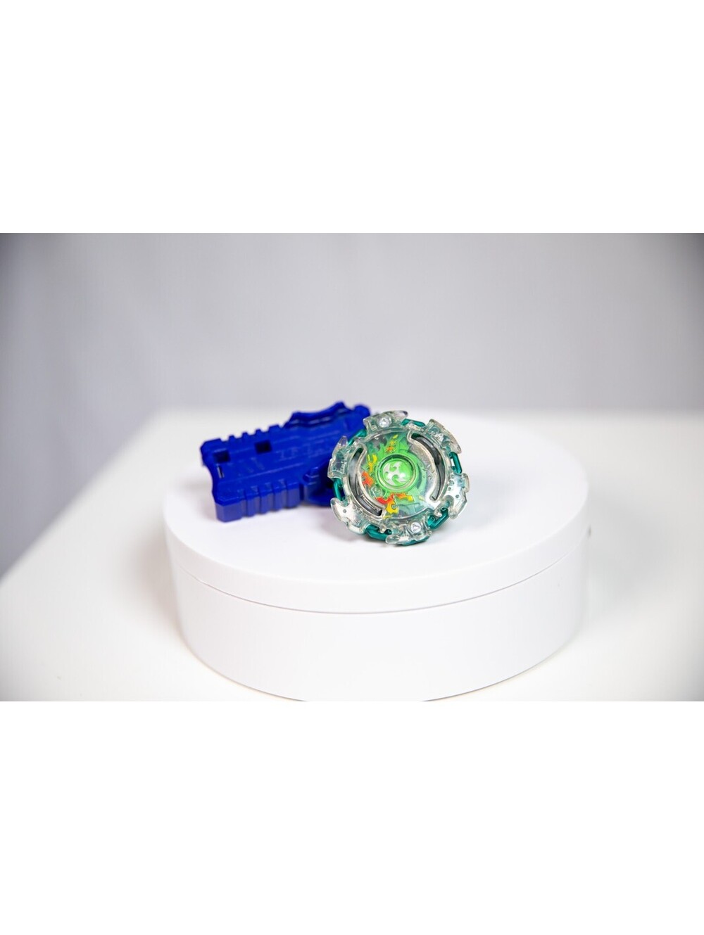 Beyblade Burst Kerbeus K2 LP defense Dual Hasbro B9490 with ripcord launcher